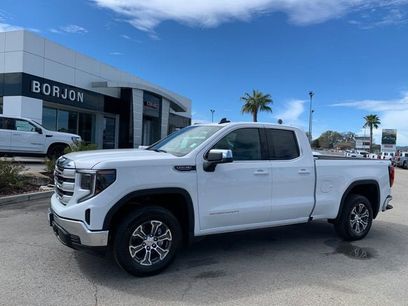 New 2026 GMC Sierra 1500 SLE w/ Preferred Package