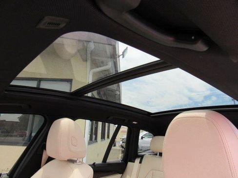 Used 2019 BMW X3 xDrive30i w/ Executive Package AWD/4WD image 25