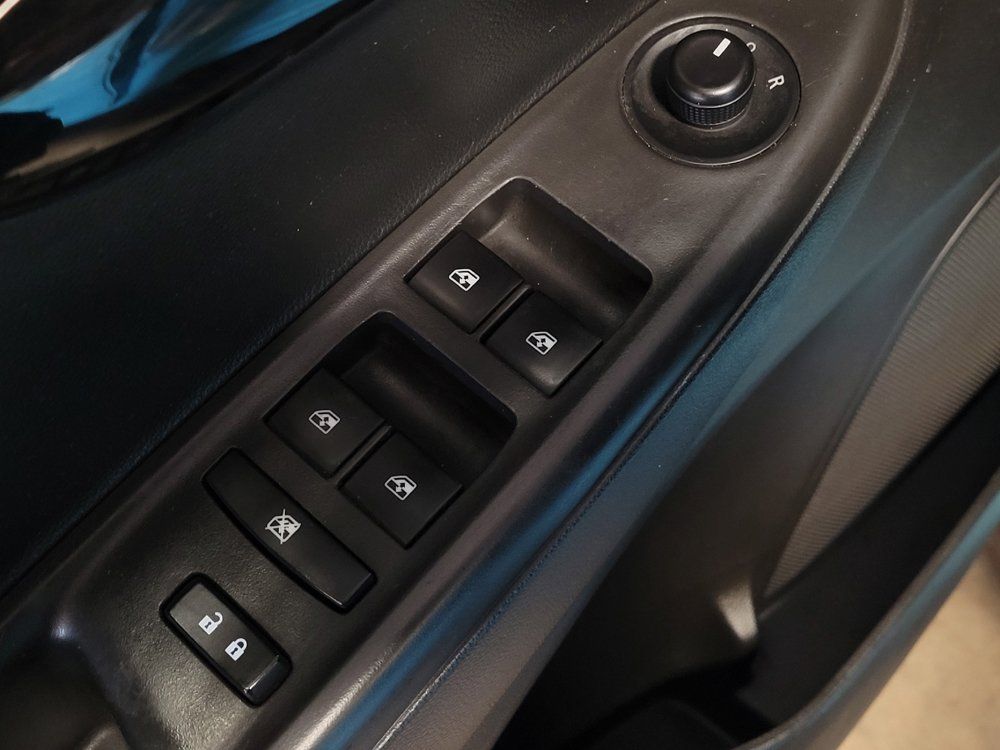 Used 2021 Chevrolet Spark LT FWD image 27