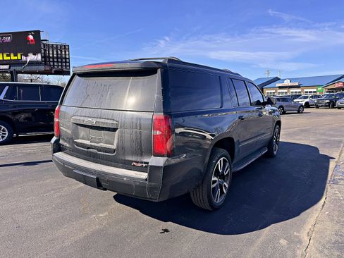 Used 2020 Chevrolet Suburban Premier w/ RST 6.2L Performance Edition image 9