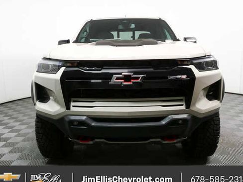 New 2026 Chevrolet Colorado ZR2 w/ Technology Package AWD/4WD image 33