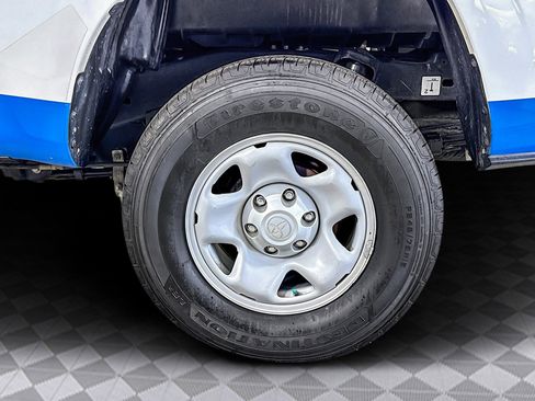 Used 2022 Toyota Tacoma SR image 39