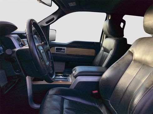 Used 2011 Ford F150 Lariat image 28