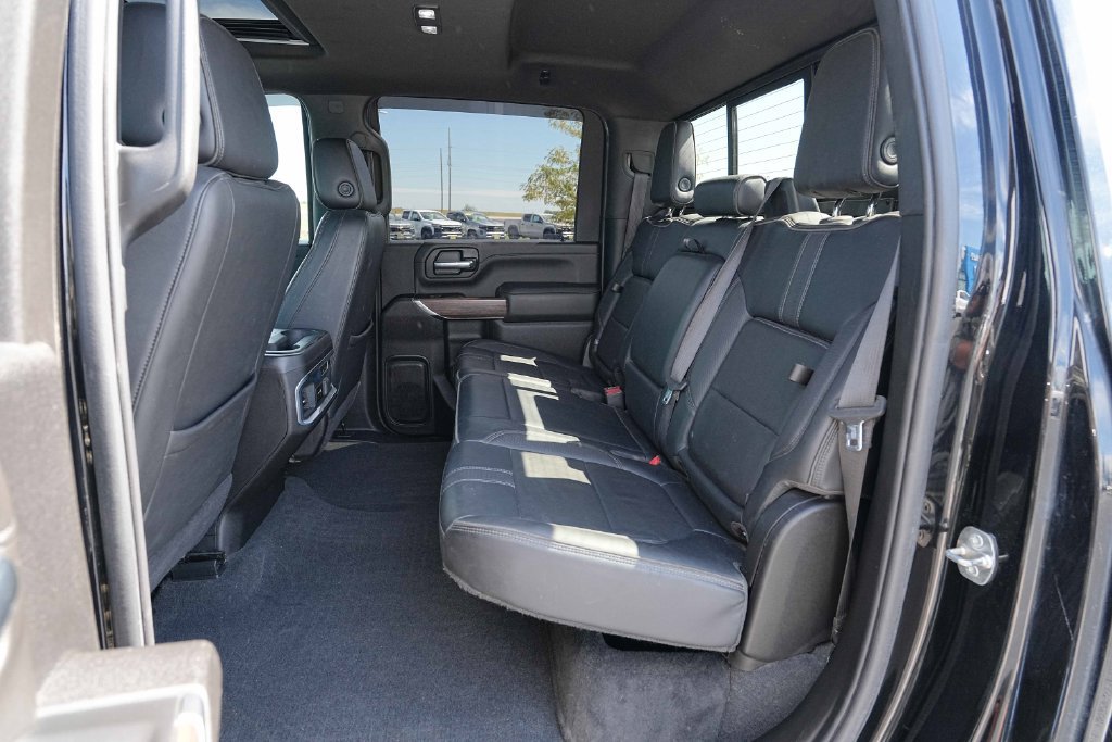 Used 2022 Chevrolet Silverado 3500 High Country AWD/4WD image 14
