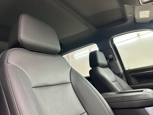 Used 2022 GMC Sierra 1500 Elevation w/ Elevation Premium Package RWD image 32