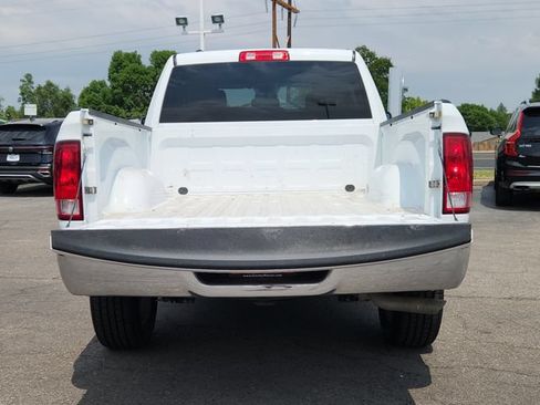 Used 2024 RAM 1500 Classic SLT AWD/4WD image 10