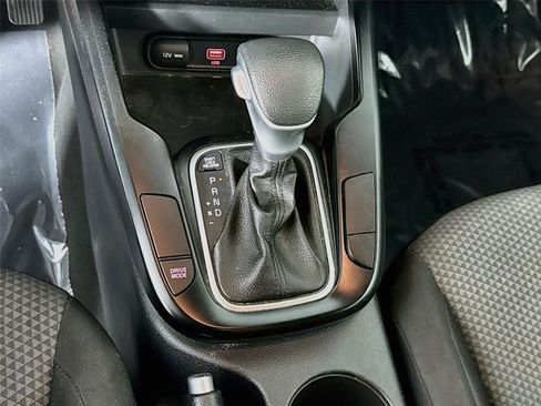Certified 2022 Kia Soul LX FWD image 17