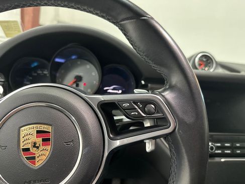 Used 2017 Porsche Macan S image 14