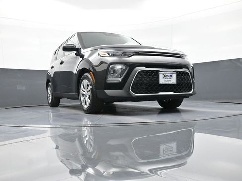 Used 2021 Kia Soul LX image 26