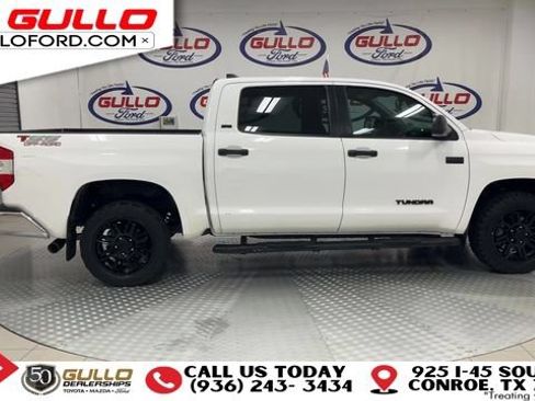 Used 2021 Toyota Tundra SR5 w/ SR5 Upgrade Package AWD/4WD image 9