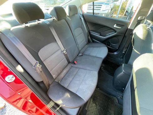 Used 2018 Kia Forte S FWD image 29