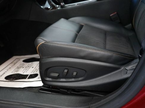 Used 2015 Chevrolet Impala LT FWD image 25