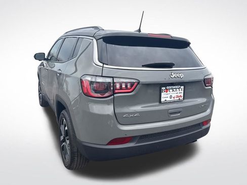 Used 2022 Jeep Compass Limited image 5