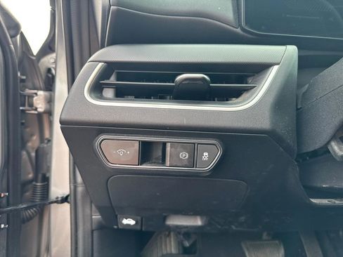 Used 2025 Kia K4 LXS image 18