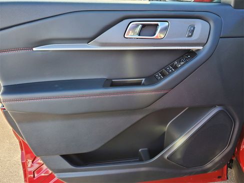 New 2026 Ford Explorer ST-Line image 20
