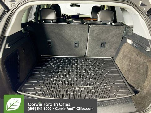 Used 2021 Lincoln Corsair Reserve image 14