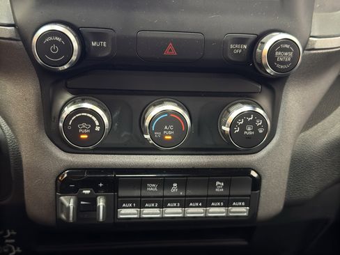 Used 2022 RAM 2500 Tradesman AWD/4WD image 29