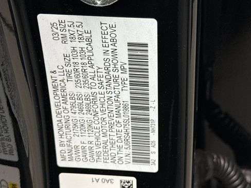 Used 2025 Honda CR-V EX-L image 13