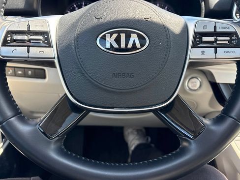 Used 2020 Kia Telluride S w/ S 8 Passenger Seating Package AWD/4WD image 16
