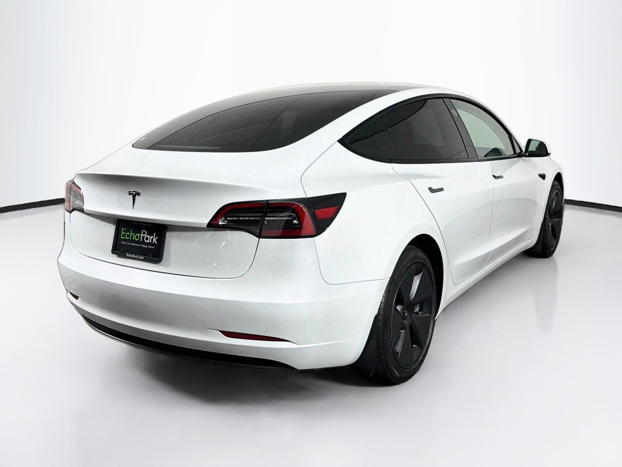 Used 2023 Tesla Model 3 Standard Range RWD image 9