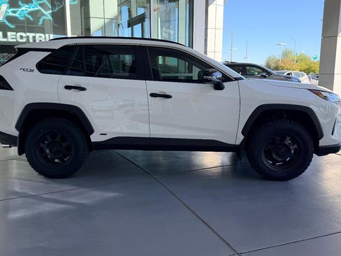 New 2025 Toyota RAV4 LE image 7