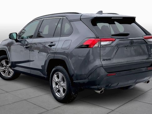Used 2022 Toyota RAV4 XLE image 12