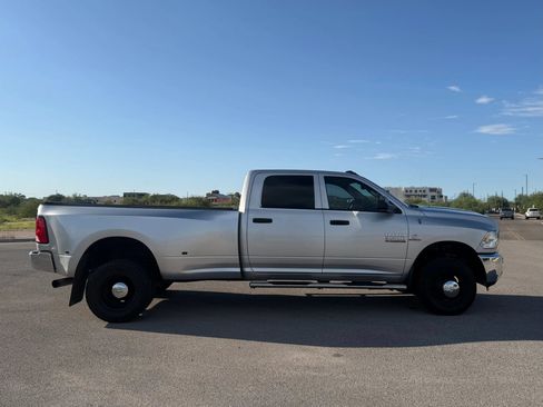 Used 2014 RAM 3500 Tradesman w/ Chrome Appearance Group AWD/4WD image 6