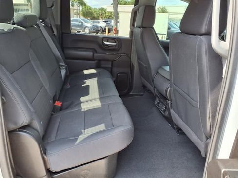 Used 2025 Chevrolet Silverado 2500 Custom w/ Custom Value Package RWD image 13