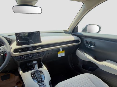 New 2027 Honda HR-V LX image 18