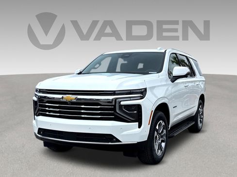 New 2026 Chevrolet Tahoe LT image 3