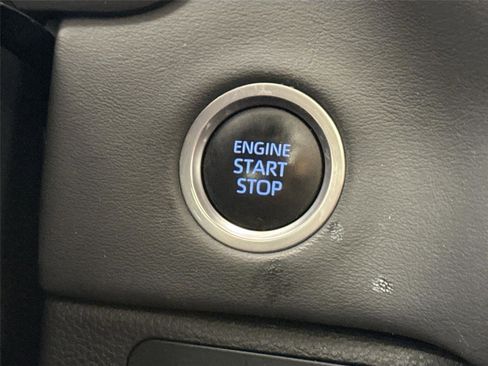 Used 2023 Toyota Tundra Platinum w/ Advanced Package image 22