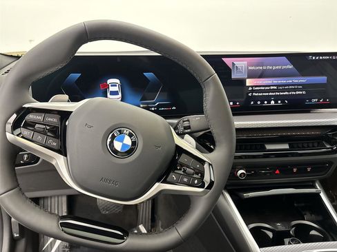New 2026 BMW 330i xDrive Sedan w/ Premium Package image 22