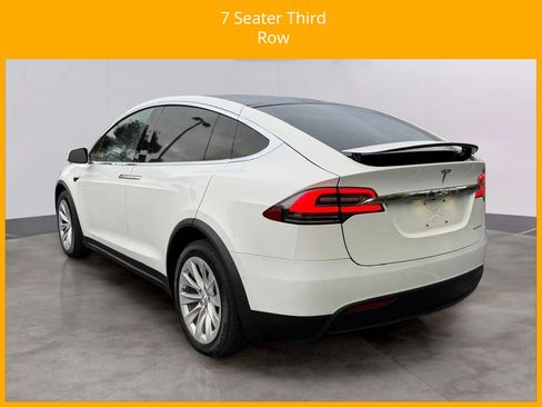 Used 2020 Tesla Model X Long Range image 6