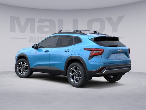 New 2026 Chevrolet Trax LT image 3