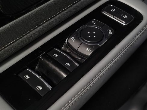 Used 2021 Lincoln Aviator Reserve w/ Equipment Group 201A RWD image 27