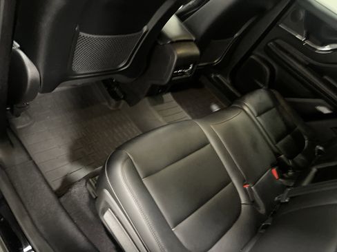 Used 2023 Lincoln Corsair FWD image 17