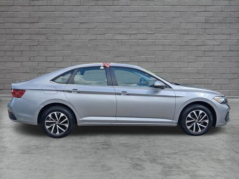 Certified 2024 Volkswagen Jetta S FWD image 7