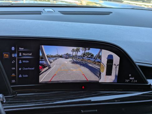 Certified 2022 Cadillac Escalade Sport image 32