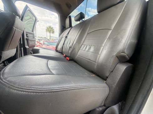 Used 2018 RAM 3500 Tradesman w/ Chrome Appearance Group image 19