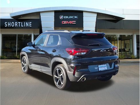 Used 2023 Chevrolet TrailBlazer RS FWD image 5