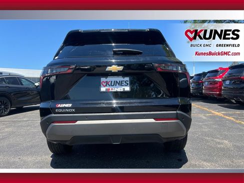 Used 2025 Chevrolet Equinox LT FWD image 18