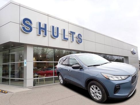 Certified 2024 Ford Escape Active AWD/4WD image 3