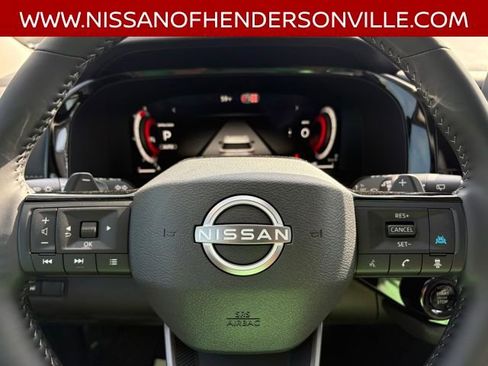 New 2026 Nissan Pathfinder SL AWD/4WD image 16