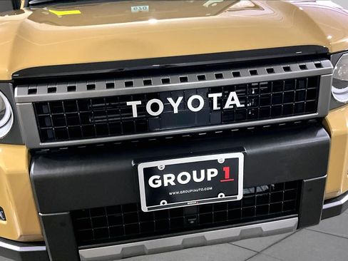 Used 2024 Toyota Land Cruiser AWD/4WD image 31