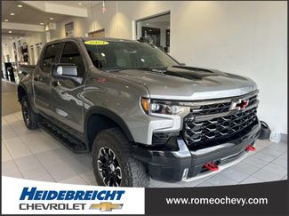 Used 2024 Chevrolet Silverado 1500 ZR2 w/ Technology Package AWD/4WD video 1