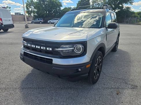 Used 2022 Ford Bronco Sport Outer Banks w/ Tech Package AWD/4WD image 8