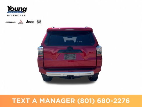 Used 2023 Toyota 4Runner TRD Off-Road Premium w/ Moonroof Package AWD/4WD image 4