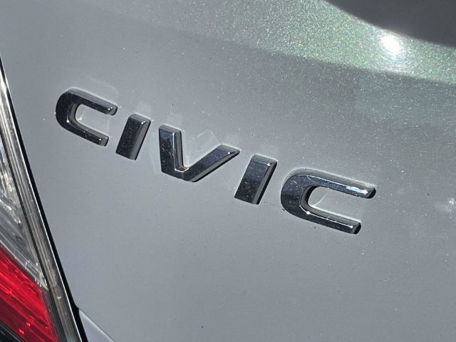 Used 2019 Honda Civic EX image 10
