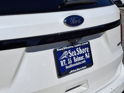 Used 2016 Ford Explorer Sport w/ Equipment Group 401A image 30