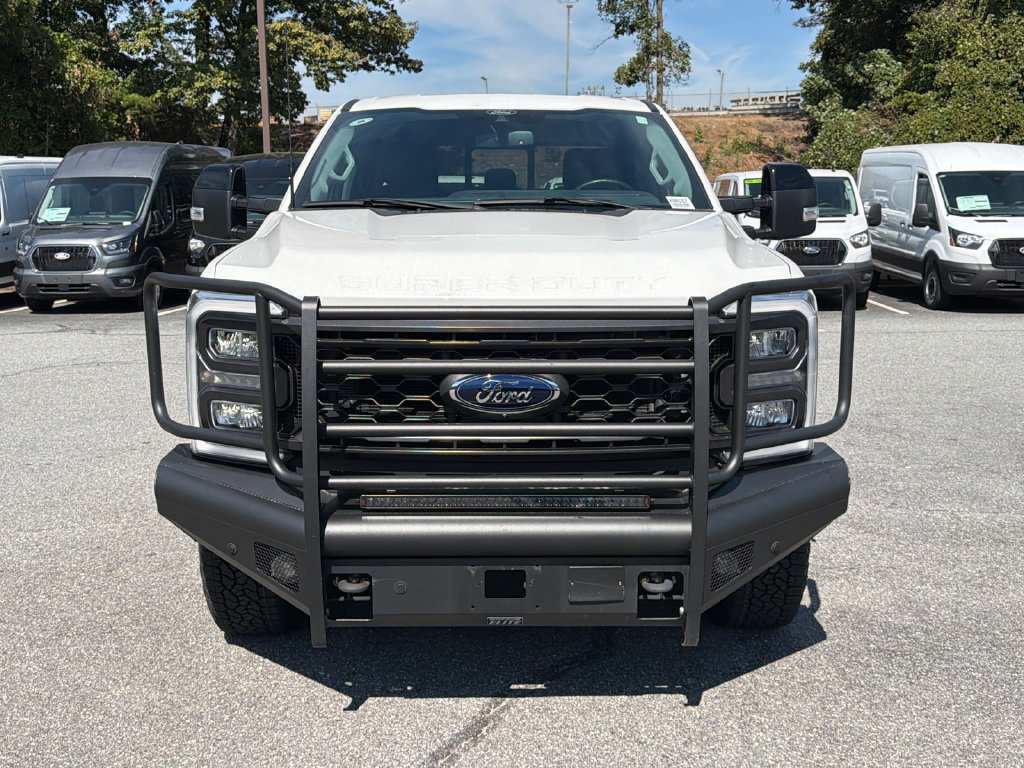 Used 2024 Ford F250 Lariat w/ Lariat Ultimate Package AWD/4WD image 2
